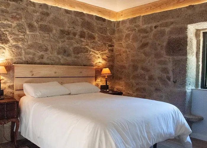 Casa D'mina Kır Evi